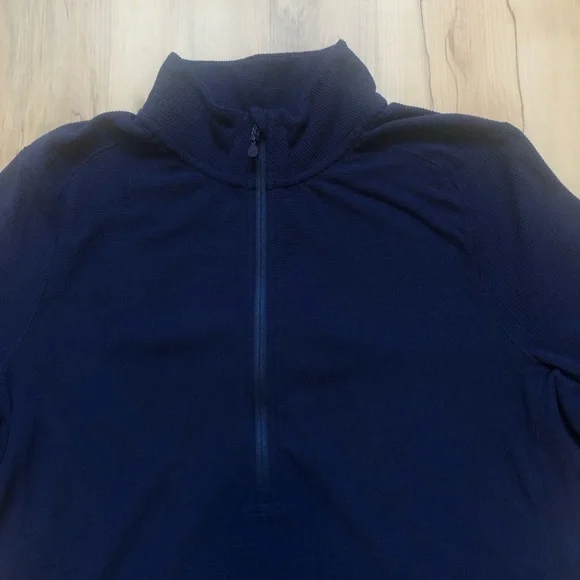 Vineyard Vines Navy Quilted Half-Zip Performance Pullover - Picture 3 of 9